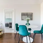 Amazing Flat - Pool And Parking * Lissabon