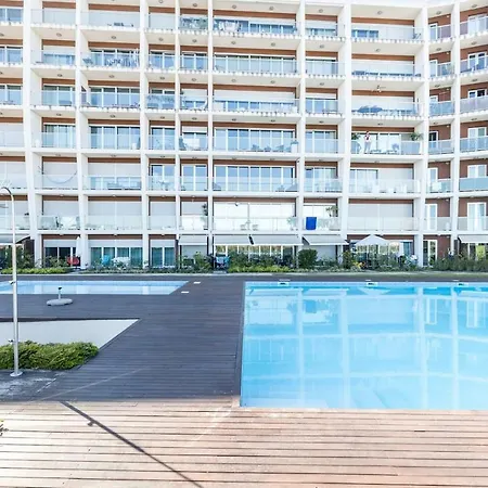 Moderna - Piscina -garagem -ar Condicionado