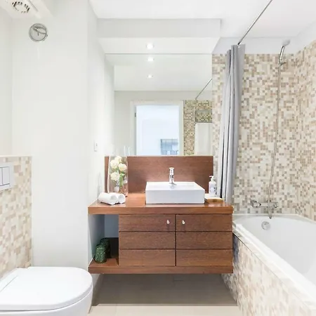 Amazing Flat - Pool And Parking * Lisboa