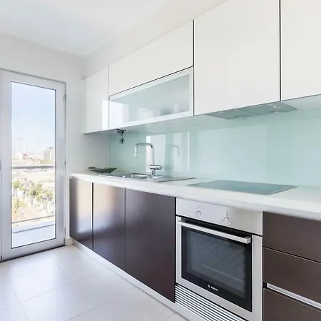 Amazing Flat - Pool And Parking Daire